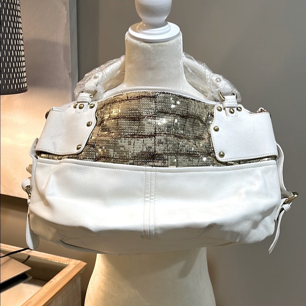 NWT NC FASHION White and Gold Sequin Crossbody Bag
